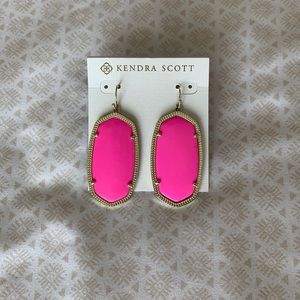Kendra Scott Danielle Earrings